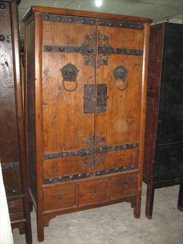Chinese antique items