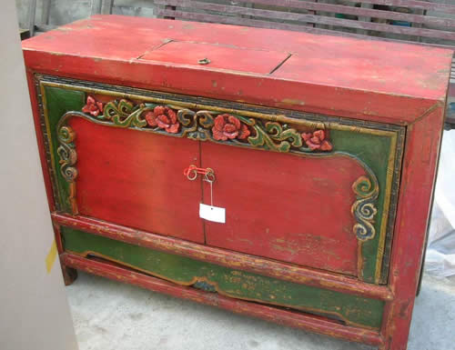 Chinese antique items